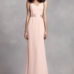 Price drop! VERA WANG Open back Gown in blush
